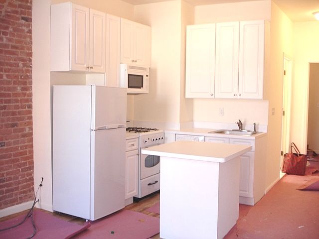 1st image of 523 Hudson St APT 4RN
