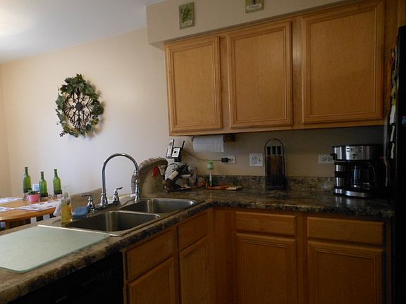 4th image of 343 Capitol Dr Unit D