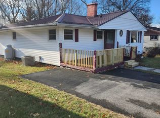 1602 Taylor St, Radford, VA 24141