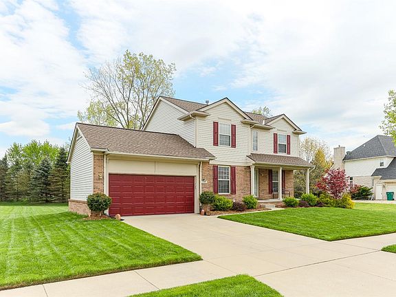 3rd image of 7349 Colchester Ln