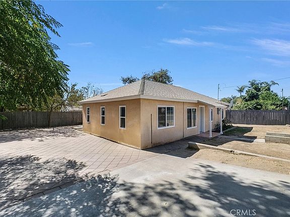 5th image of 26581 14th St