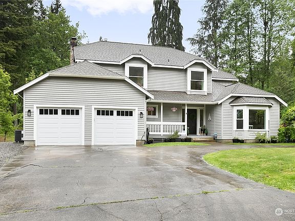 2nd image of 2407 36th Street SE