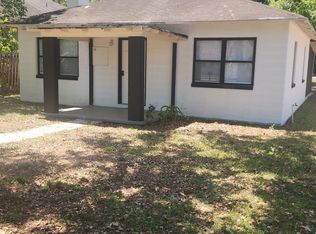 5547 13th St, Zephyrhills, FL 33542