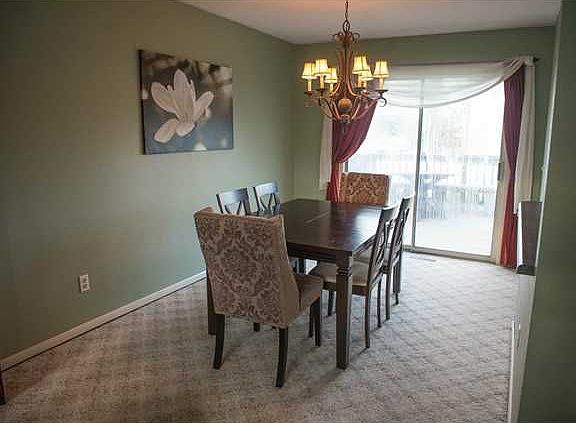 5th image of 2439 Potomac Ln