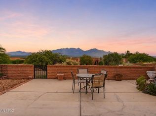 3301 S Calle Del Acle, Green Valley, AZ 85622