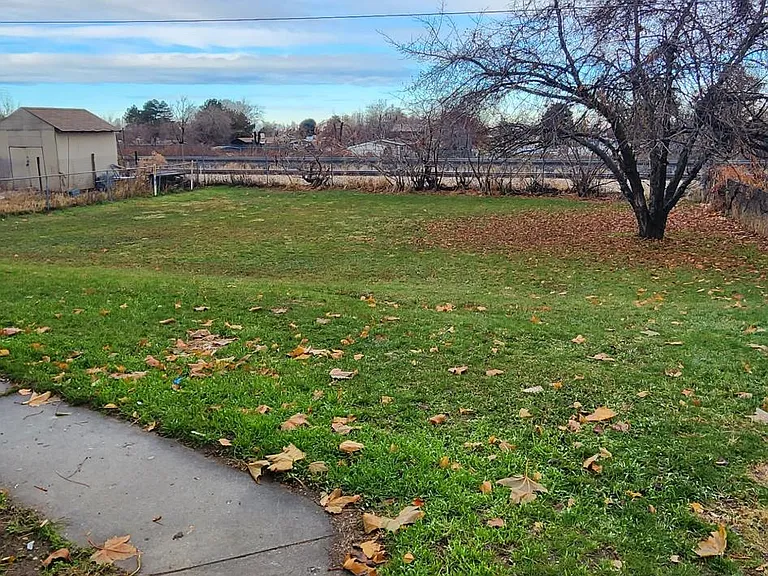 2191 N 450 W — Photo 1