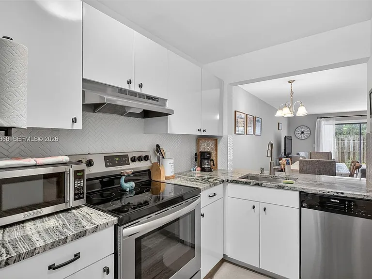 9425 S Ocean Dr #67 — Photo 15