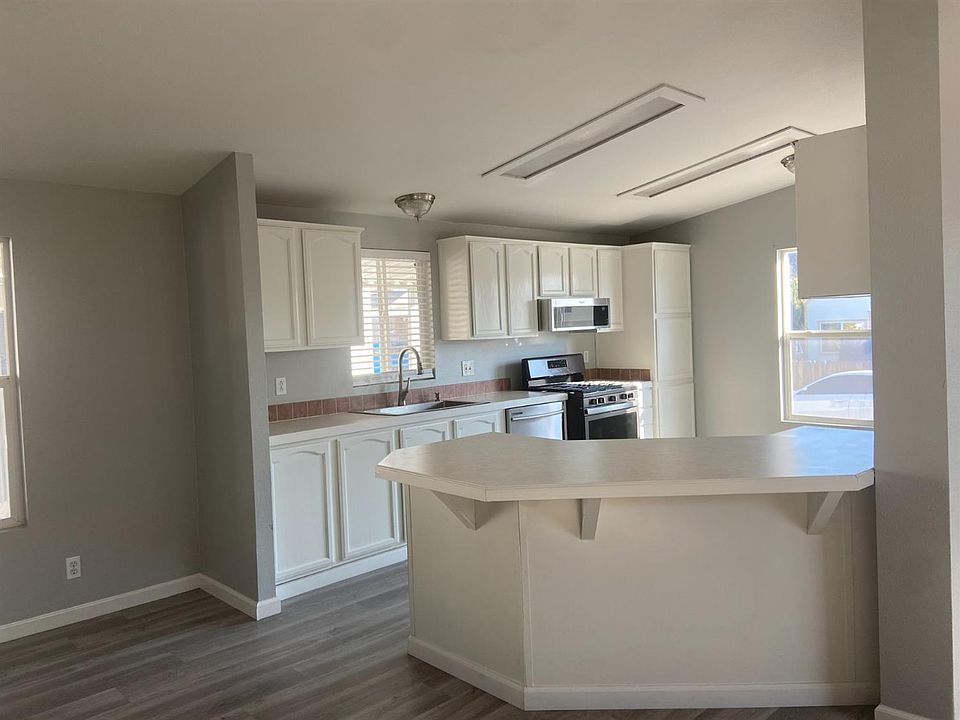 1st image of 6227 Plymouth Rock Ln