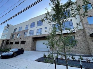 2727 Houston Ave #309, Houston, TX 77009