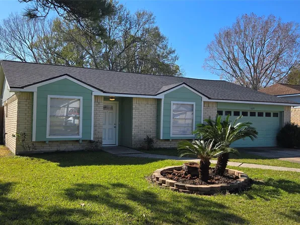 6125 Brookdale Dr, League City, TX 77573