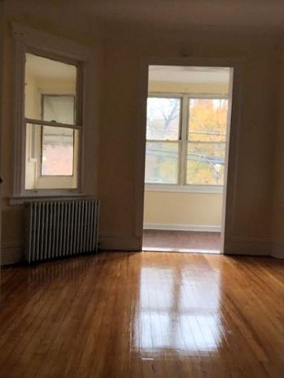 1st image of 220 S 9th Ave APT 1