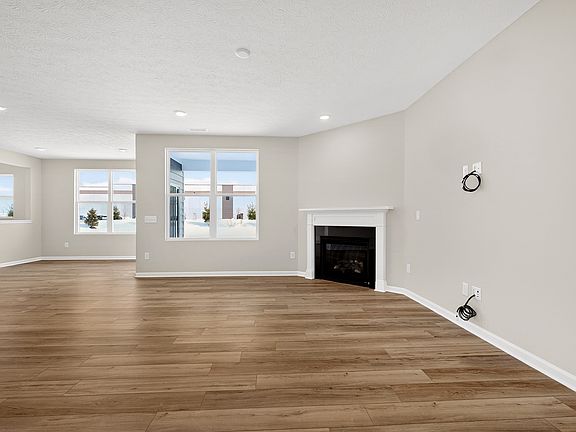 5th image of 2571 Penn Ave