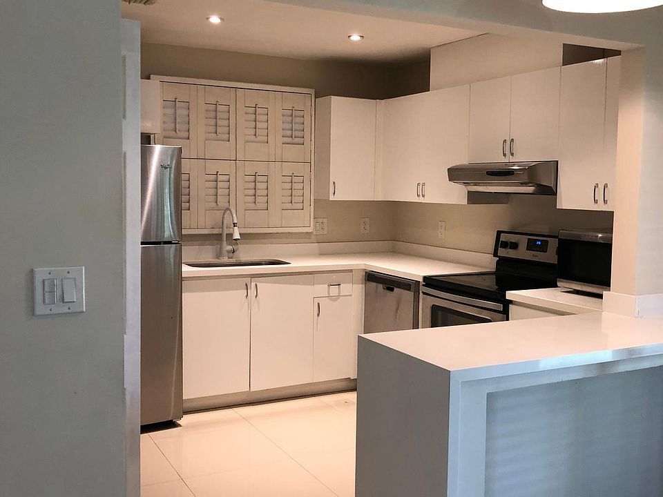 1st image of 115 George Allen Ave #0