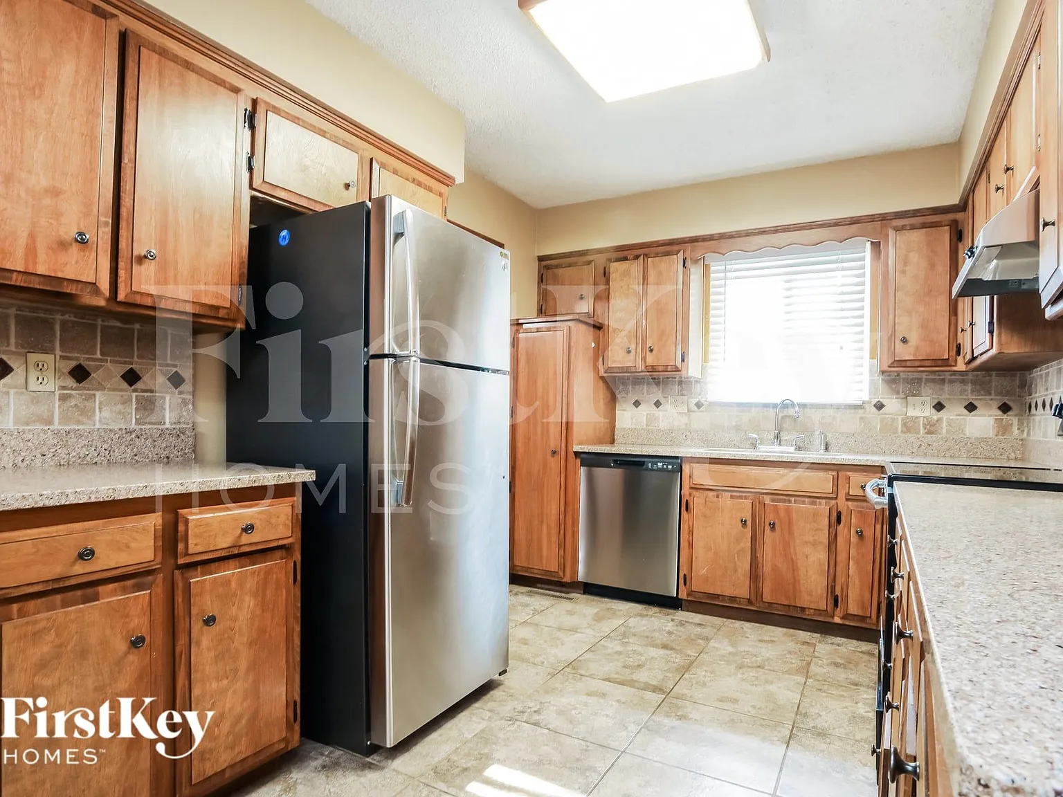3 bed, 2.0 bath, 1452 sqft, $1,915 — Photo 4