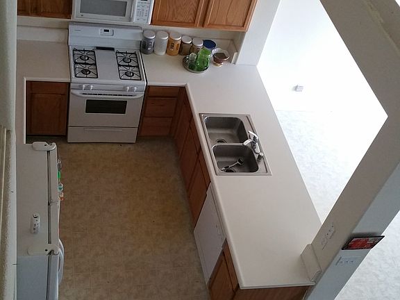 5th image of 671 Ashlynn Way