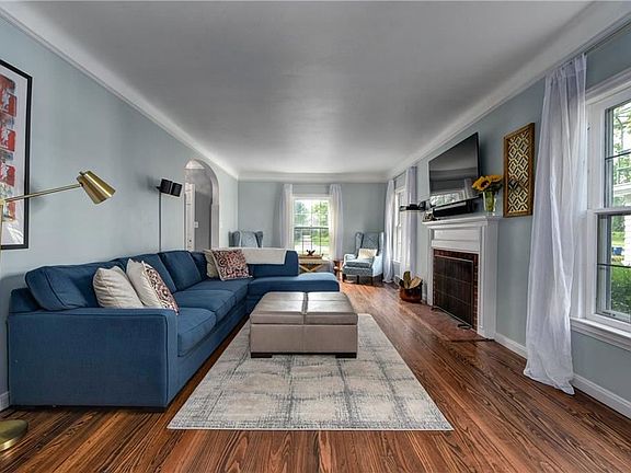 4th image of 13960 Lake Ave