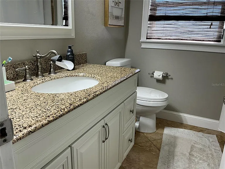 370 Foster Ln — Photo 26