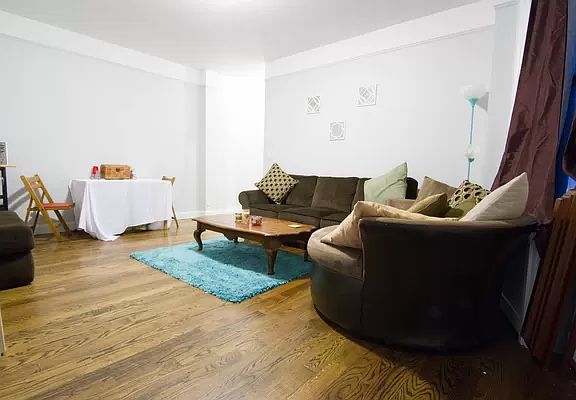 4th image of 162 W 54th St APT 2D