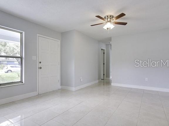 5th image of 7920 55th Way N
