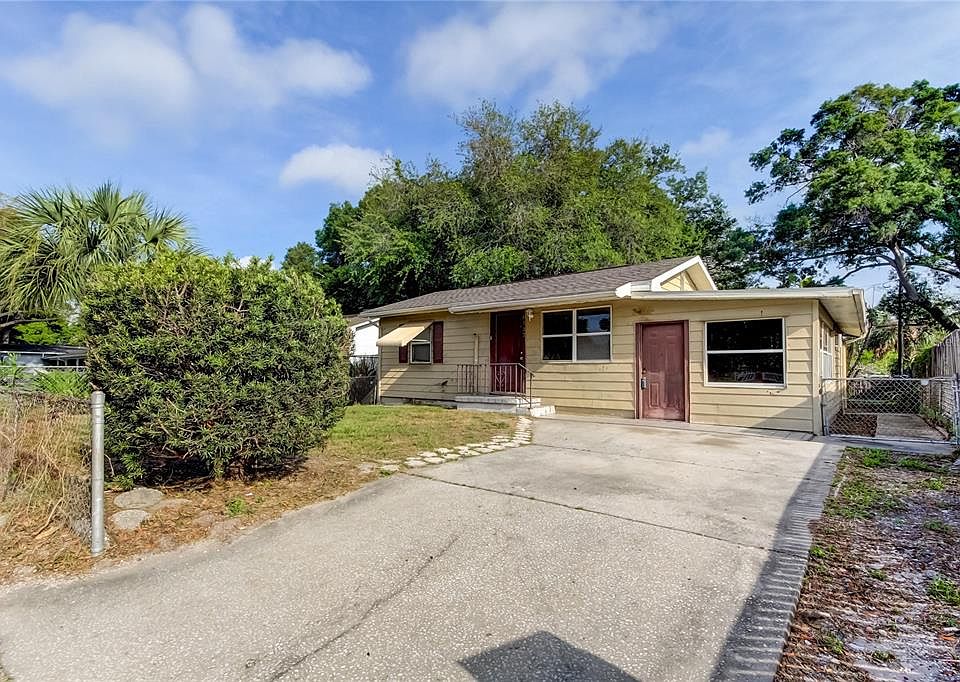 1st image of 4137 40TH AVENUE N