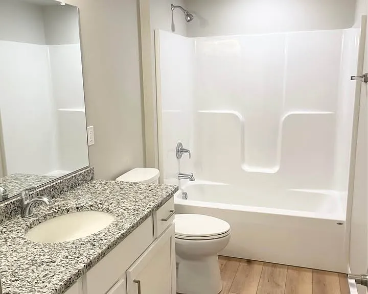 1023 S Nicolet Rd #6 — Photo 9