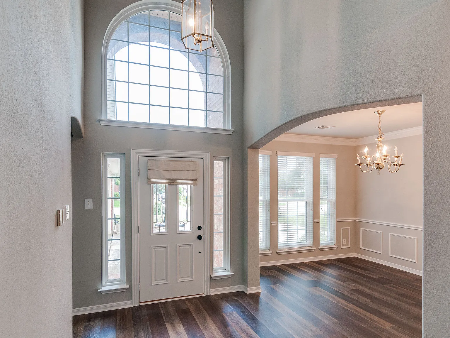 29 Chimney Rock Dr - Beautiful 3 - 2.5 - 2 Home — Photo 2