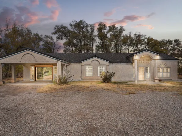 900 E River Rd, Belen, NM 87002