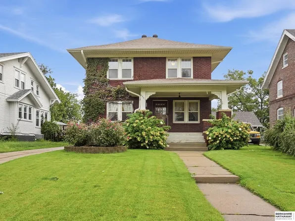 6551 Florence Blvd, Omaha, NE 68112