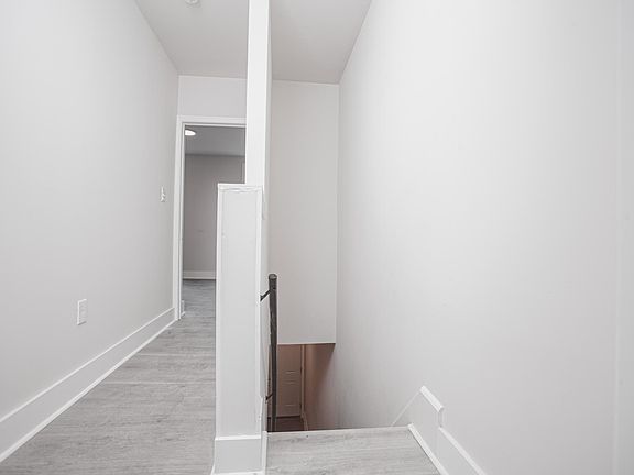 5th image of 1107 W Lehigh Ave #17