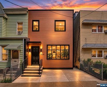 524 34th St, Union City, NJ, 07087