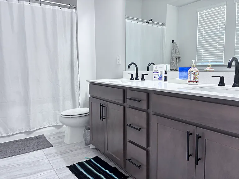 2033 Florine Dr — Photo 33