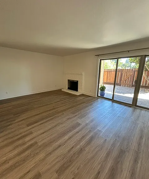 125 Villa Pacheco Ct — Photo 7