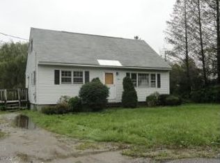80 Vista St, Pittsfield, MA 01201