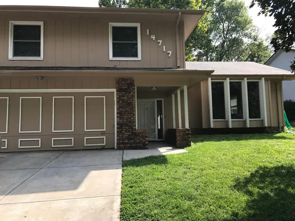 14717 O Cir, Omaha, NE 68137