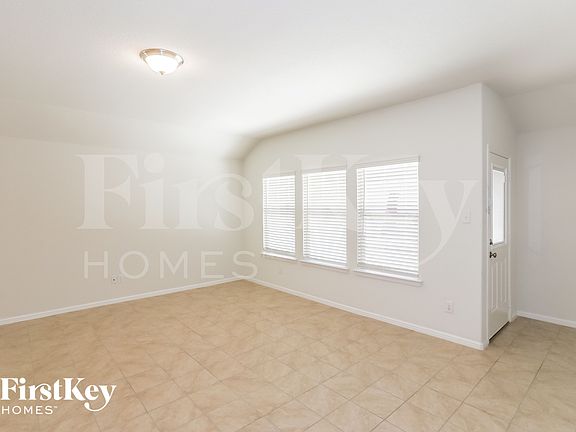 2nd image of 2205 Sadlers Creek Ln