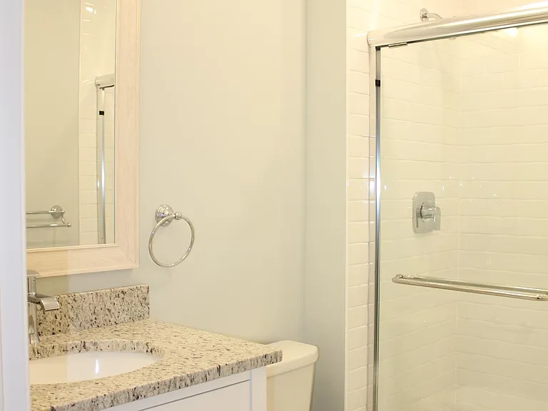 29 State St #5 — Photo 3