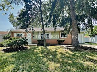 415 Alpine Ln, Bartlett, IL 60169