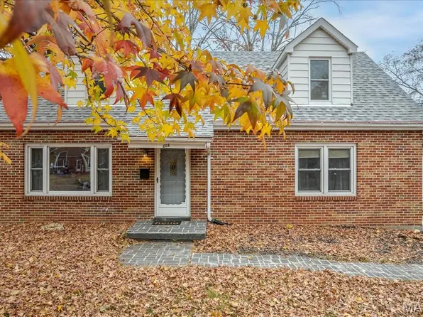 808 Macarthur St, Washington, MO 63090