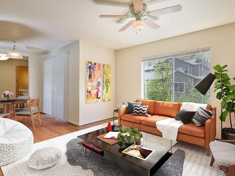 Skyline Apartments — Photo 10