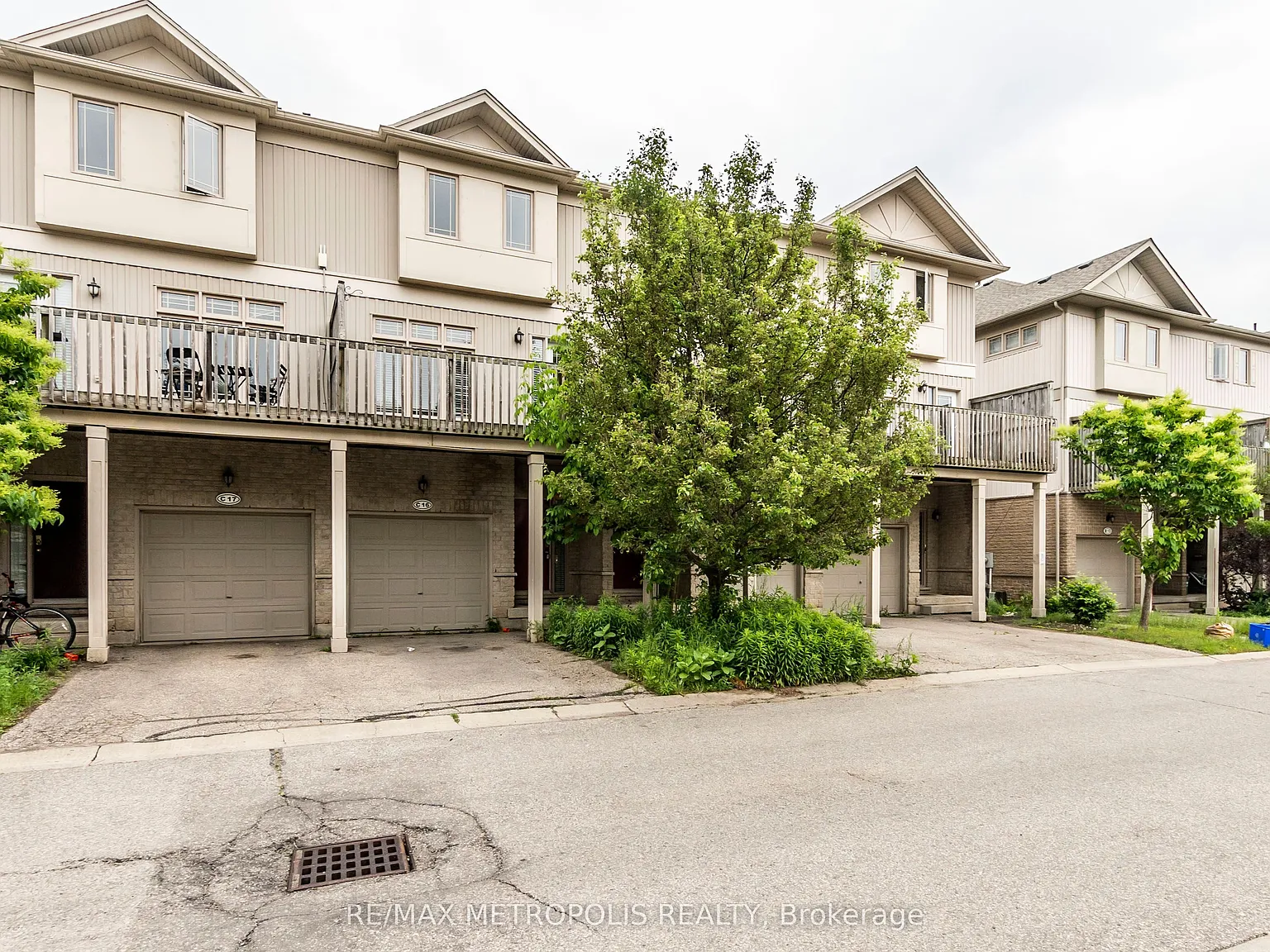 3 bed, $3,500 — Photo 1