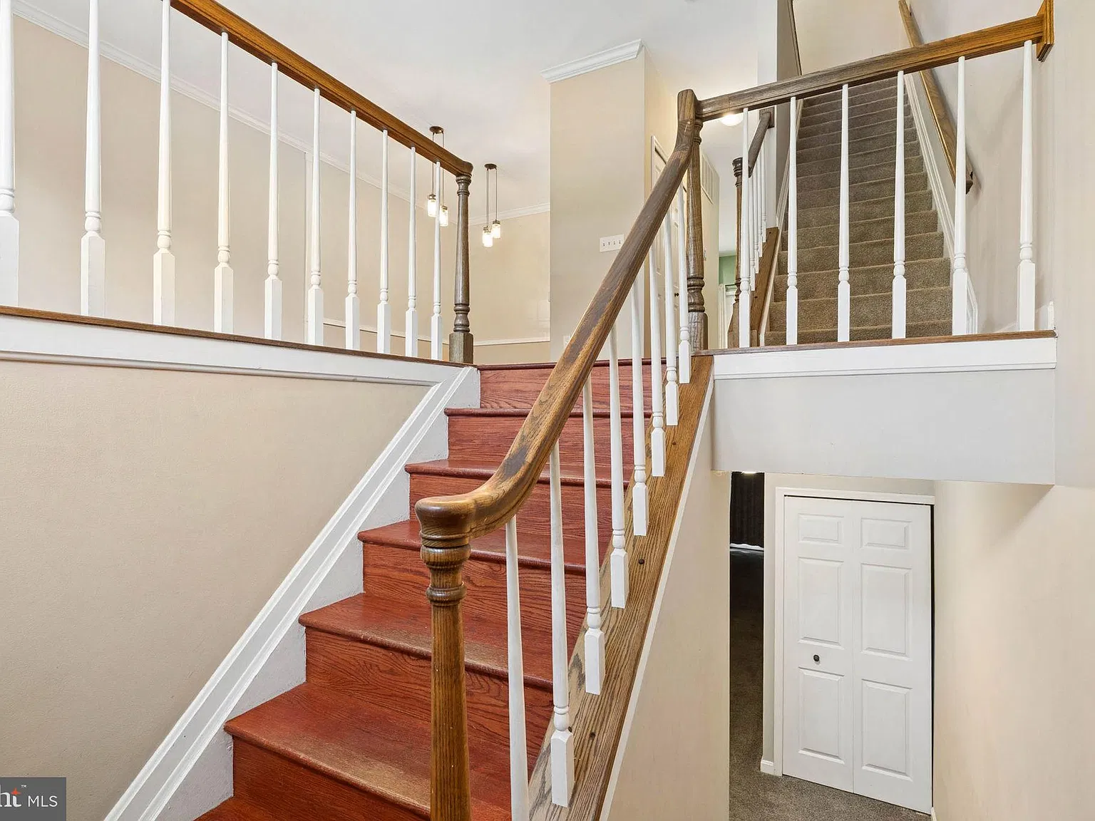 4 bed, 3.5 bath, 2200 sqft, $3,100 — Photo 4