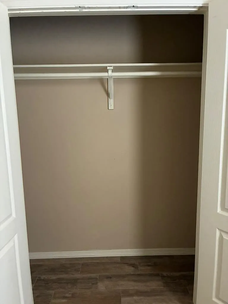 2 bed, 950 sqft, $875 — Photo 4