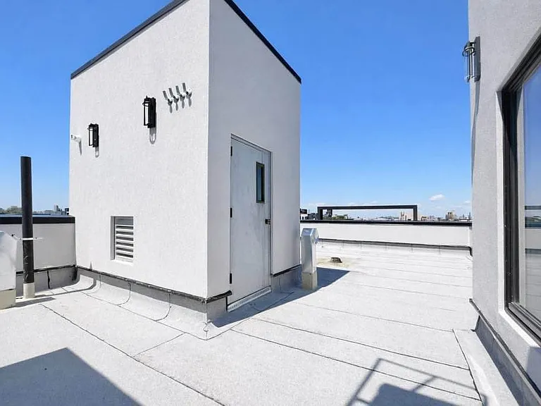 48 Bleecker St #4B — Photo 9