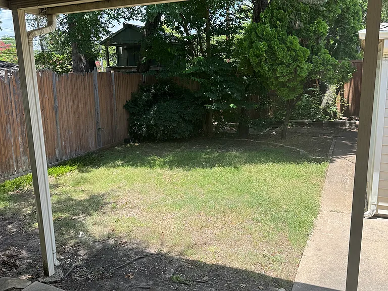 11037 Joymeadow Dr — Photo 14