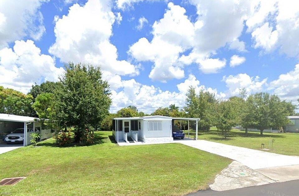 1st image of 863 Manatee RD