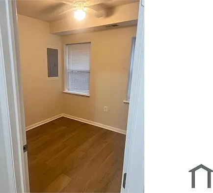 3223 Buena Vista Ter SE #301 — Photo 6