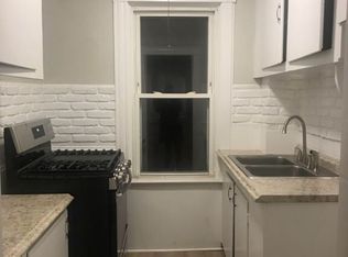 189 McGowan St APT 2, Fall River, MA 02723