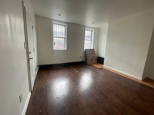 Rented by TorsX Inc | media 3