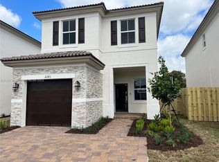2281 NW 131st Cir, Miami, FL 33167