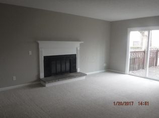 2660 Sawmill Forest Ave, Dublin, OH 43016